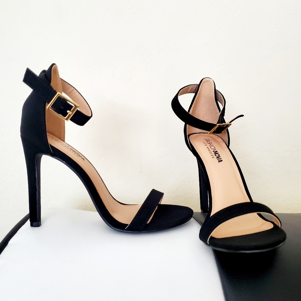 Fashion Nova heels
